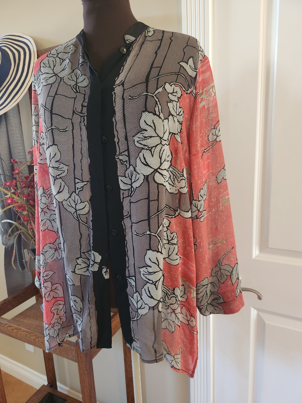 Citron Santa Monica Floral Print Open-Front Kimono Cardigan - Coral/Black